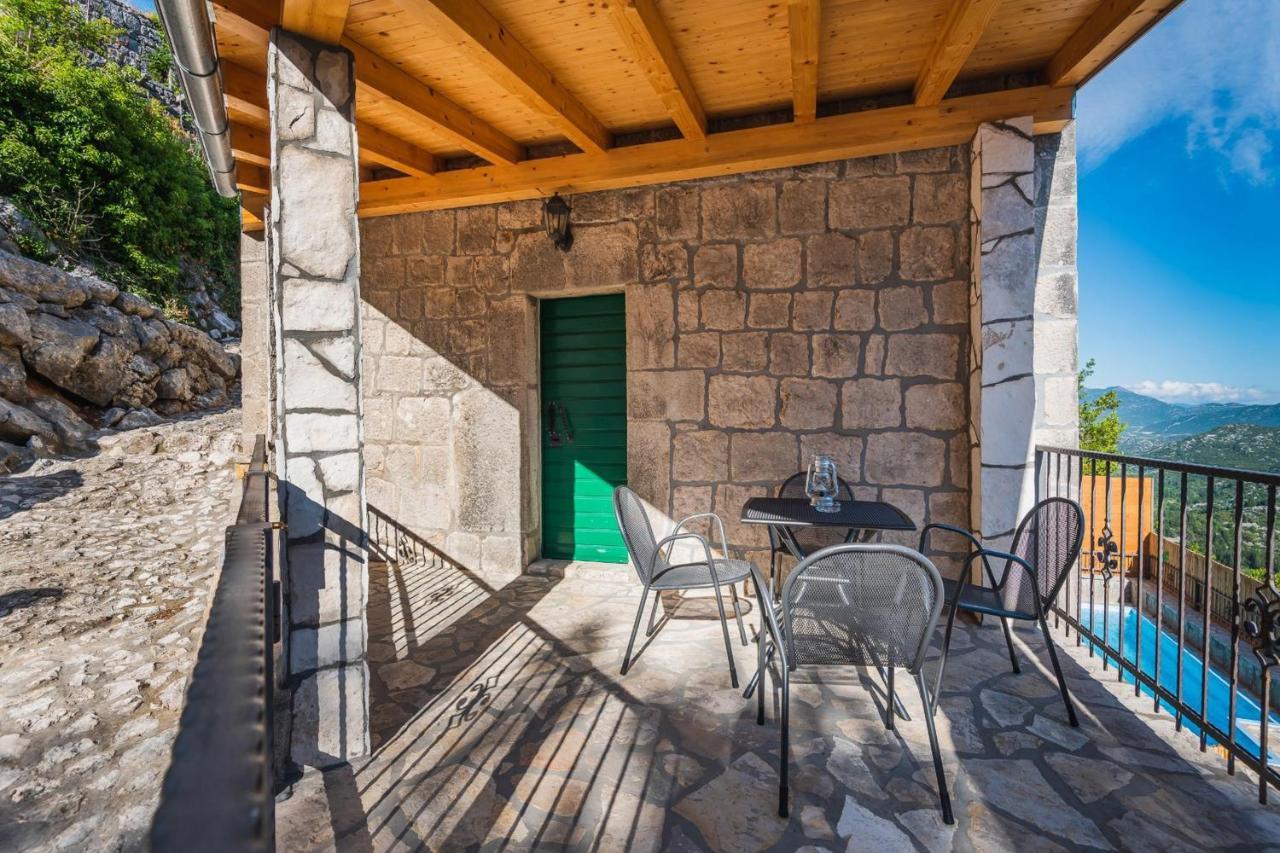 Villa Lazini Dvori Stasevica 外观 照片