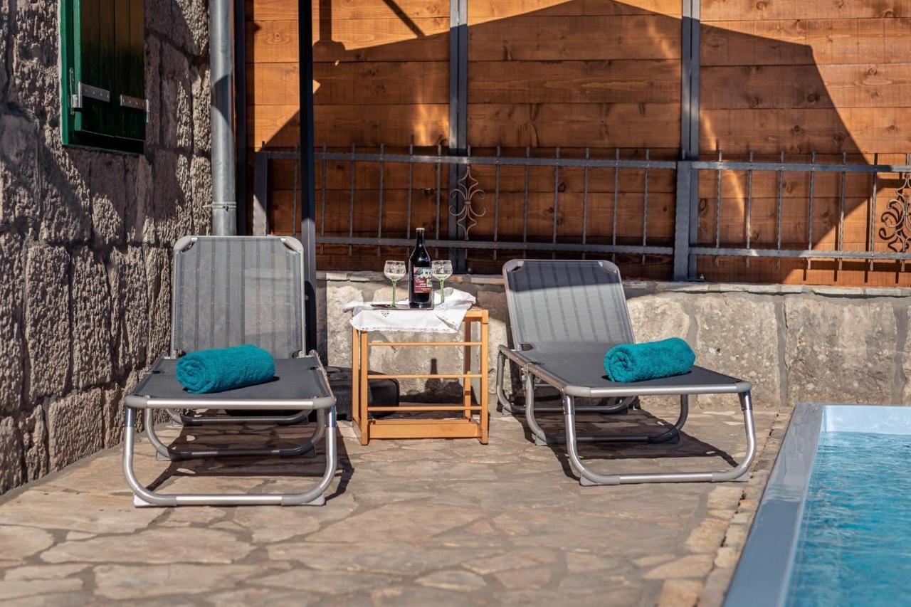 Villa Lazini Dvori Stasevica 外观 照片