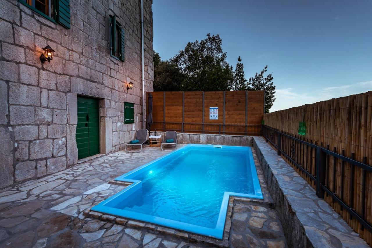 Villa Lazini Dvori Stasevica 外观 照片